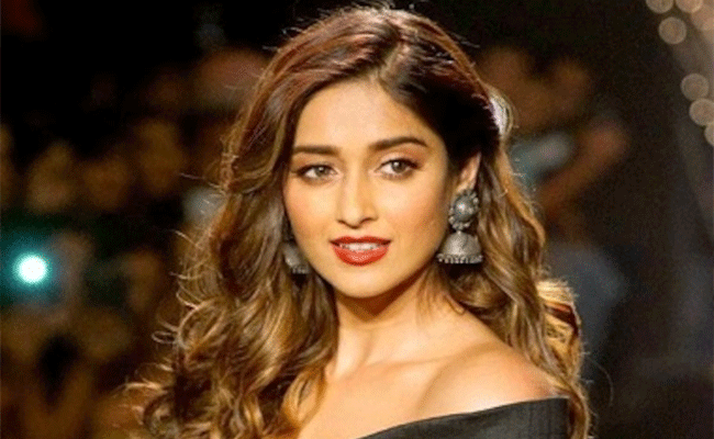 ILEANA.gif