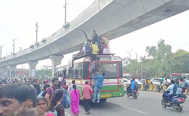 bus.jpg1_.jpg