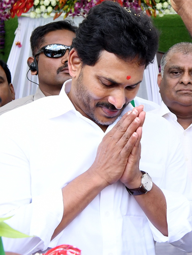 cm_20jagan_20avuku_20second_20tunnel_20inauguration_20program-24.jpg 19