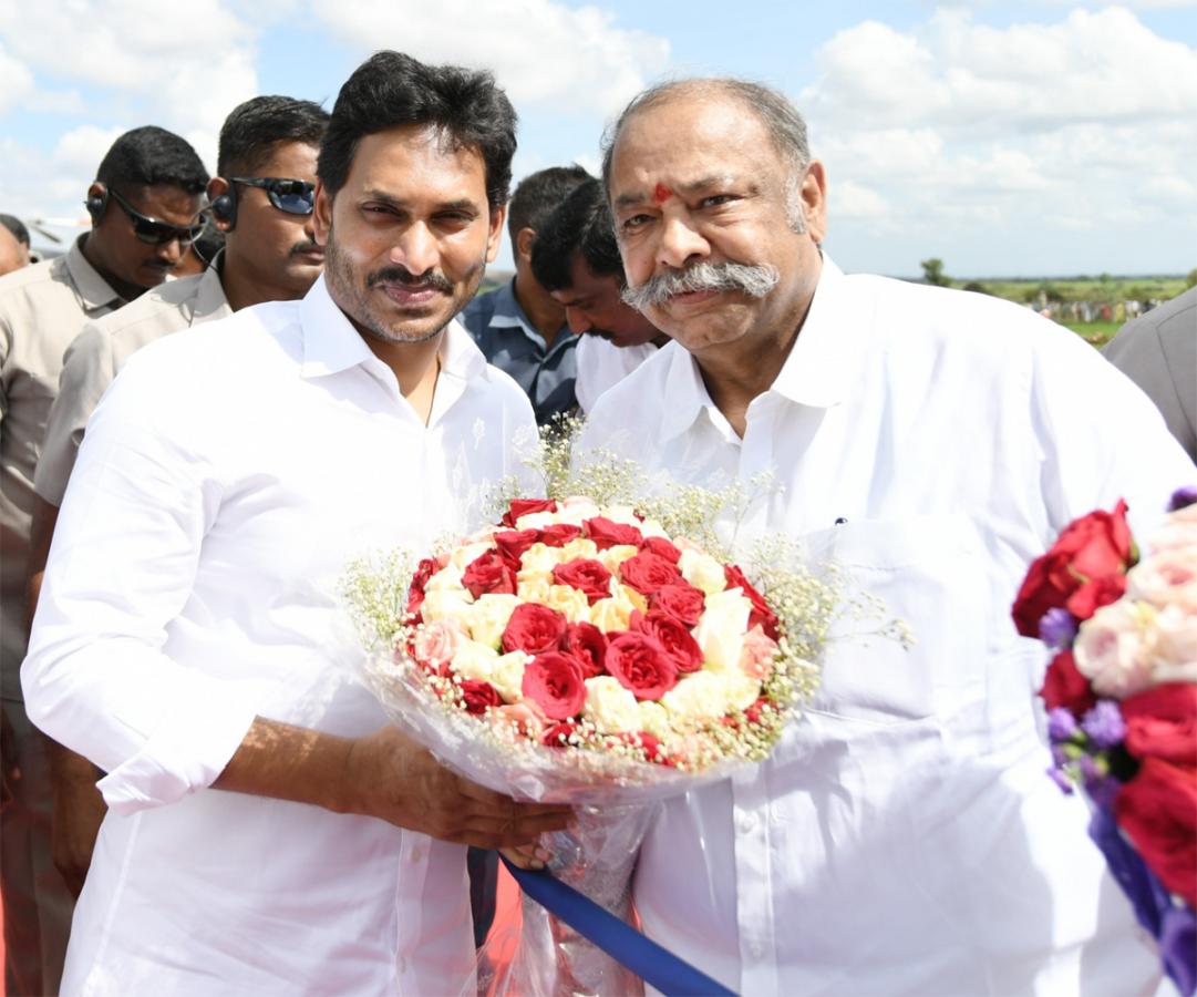 cm_20jagan_20avuku_20second_20tunnel_20inauguration_20program-30.jpg 23