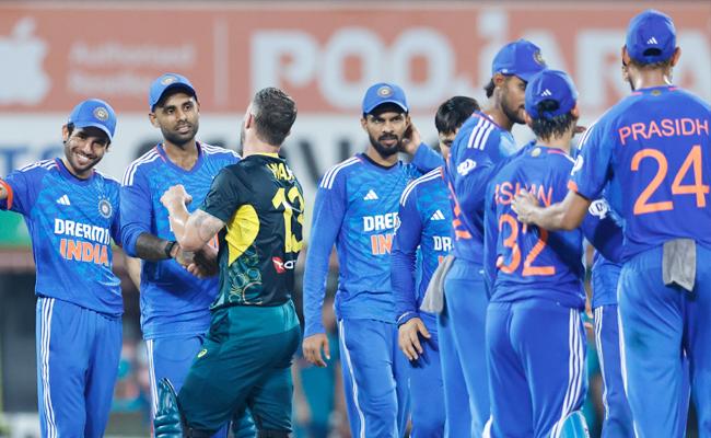 indvsaust20.jpg