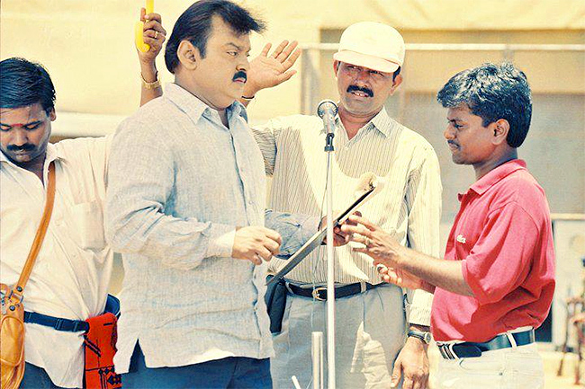 Captain_20Vijayakanth_20Rare_20Photos-25.jpg 25