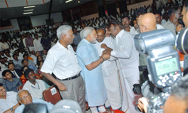 Captain_20Vijayakanth_20Rare_20Photos-26.jpg 26