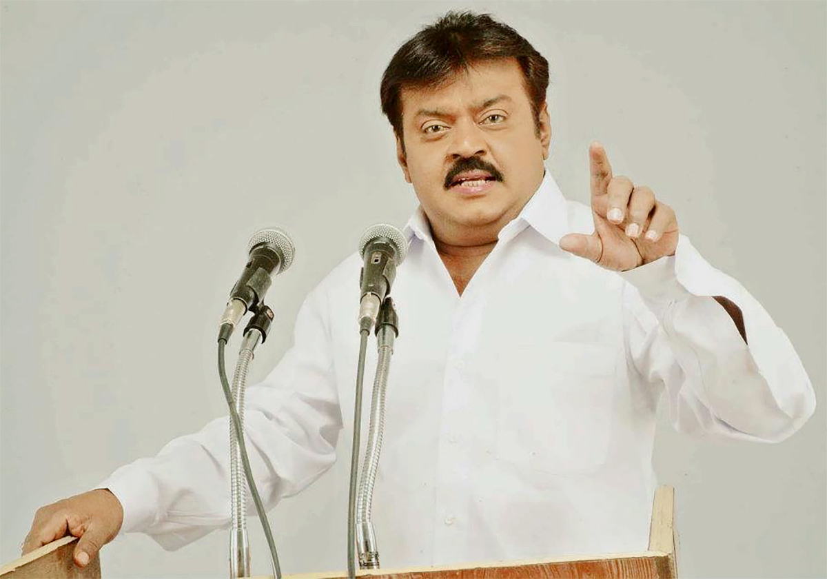 Captain_20Vijayakanth_20Rare_20Photos-37.jpg 36