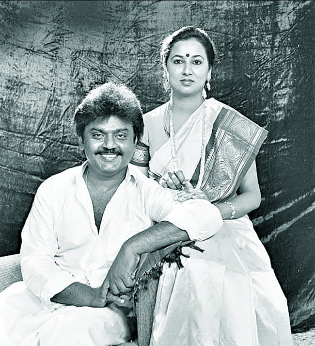 Captain_20Vijayakanth_20Rare_20Photos-4.jpg 4