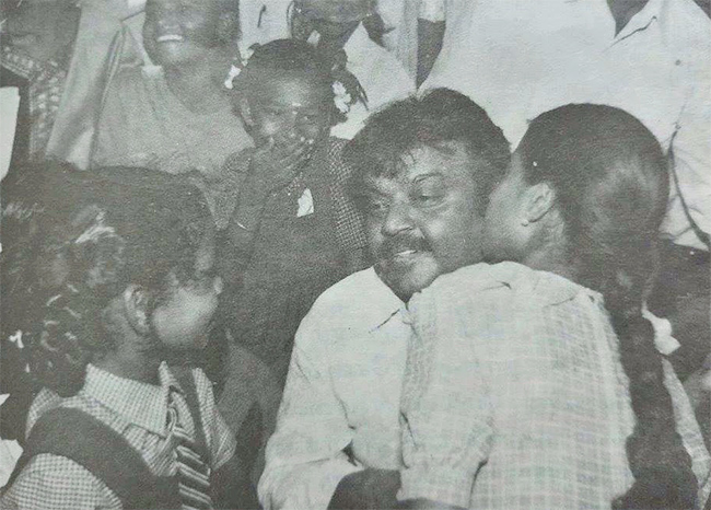 Captain_20Vijayakanth_20Rare_20Photos-43.jpg 42