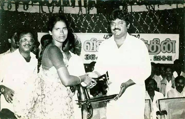 Captain_20Vijayakanth_20Rare_20Photos-45.jpg 44