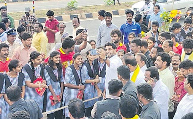 Lokesh-Yuvagalam-Padayatra.jpg