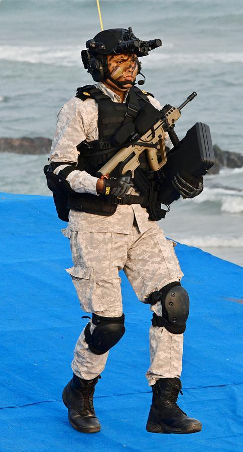 navy_20day_20celebration_20in_20visakhapatnam_20photos-11.jpg 11
