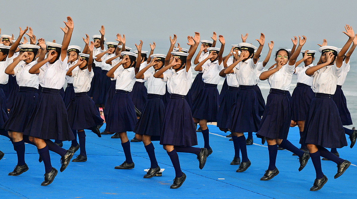 navy_20day_20celebration_20in_20visakhapatnam_20photos-12.jpg 12