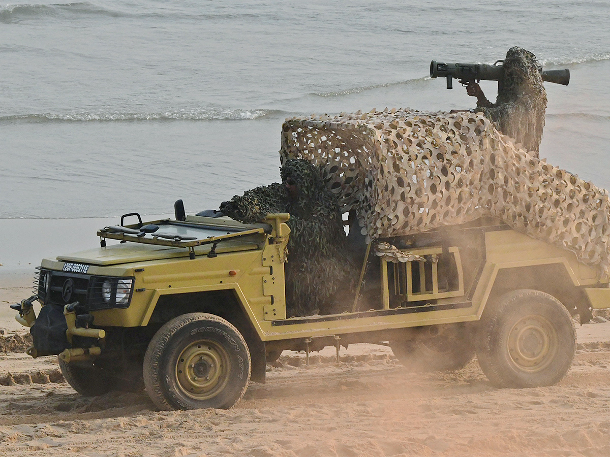 navy_20day_20celebration_20in_20visakhapatnam_20photos-3.jpg 3