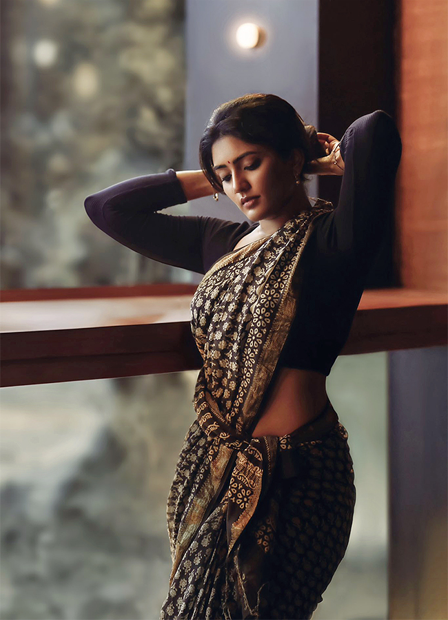 Actress_20Eesha_20Rebba_20Latest_20Photos-18.jpg 17