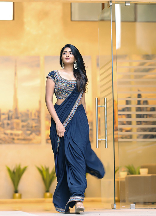 Actress_20Eesha_20Rebba_20Latest_20Photos-20.jpg 19