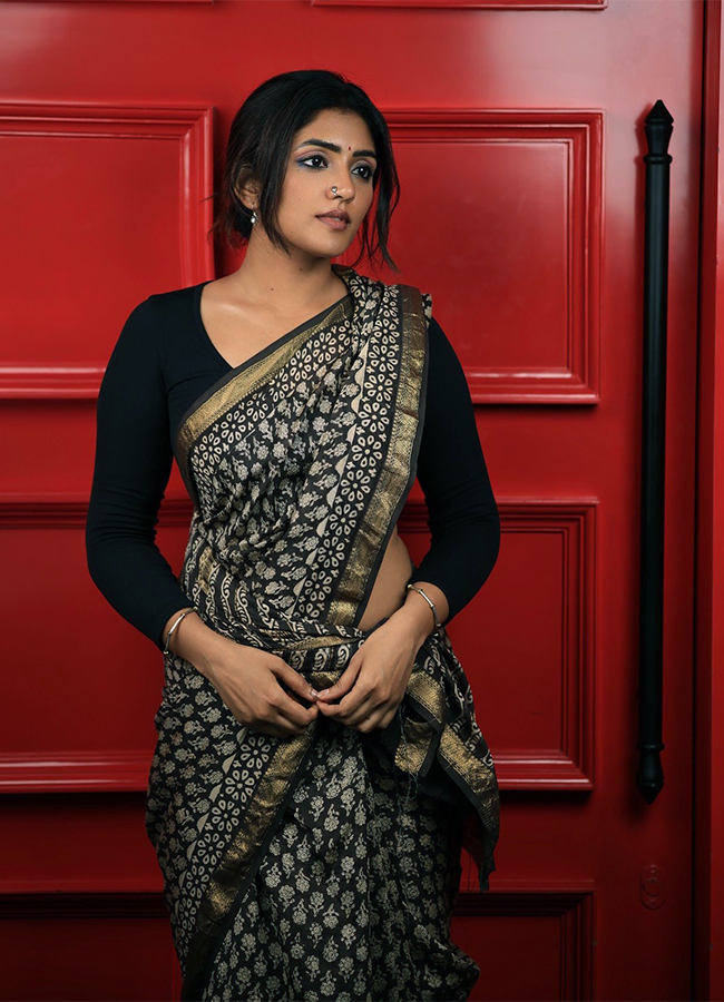 Actress_20Eesha_20Rebba_20Latest_20Photos-22.jpg 21
