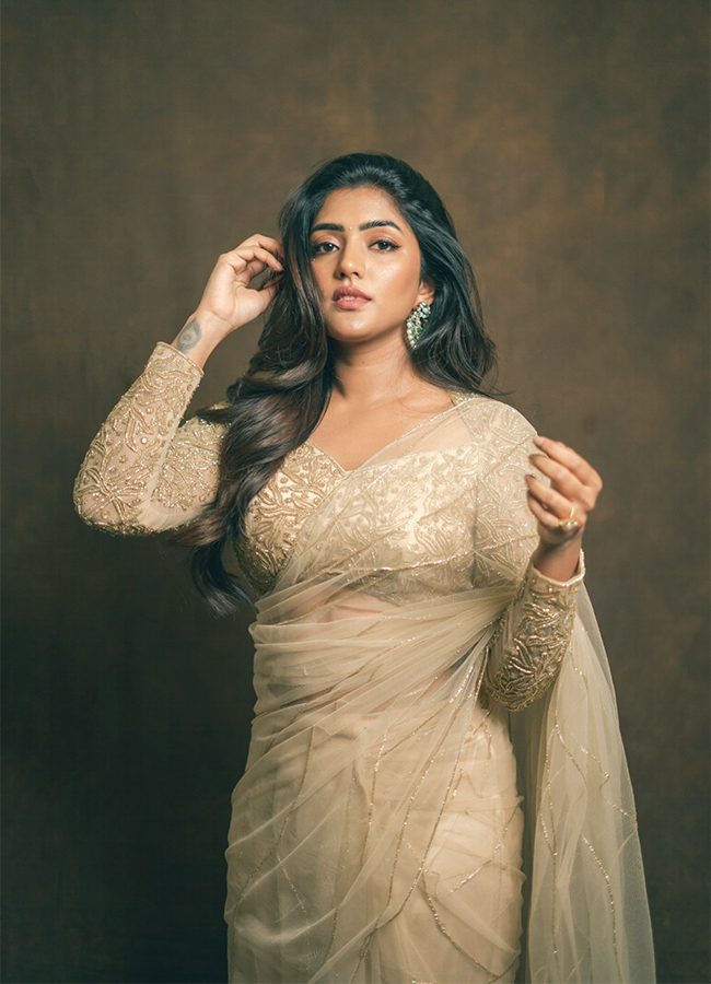 Actress_20Eesha_20Rebba_20Latest_20Photos-5.jpg 5