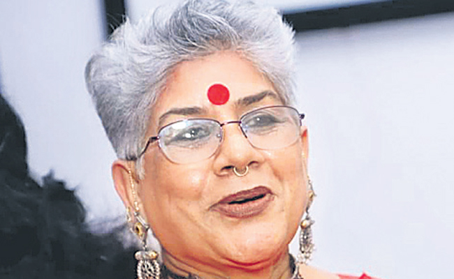 Bindu-Ramakant-Ghatpande-04.jpg