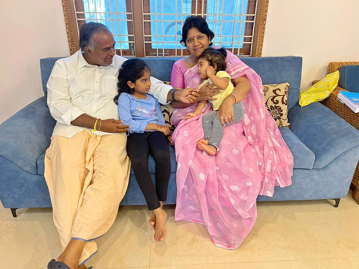 Telangana_20political_20leaders_20photos-14.jpg 13