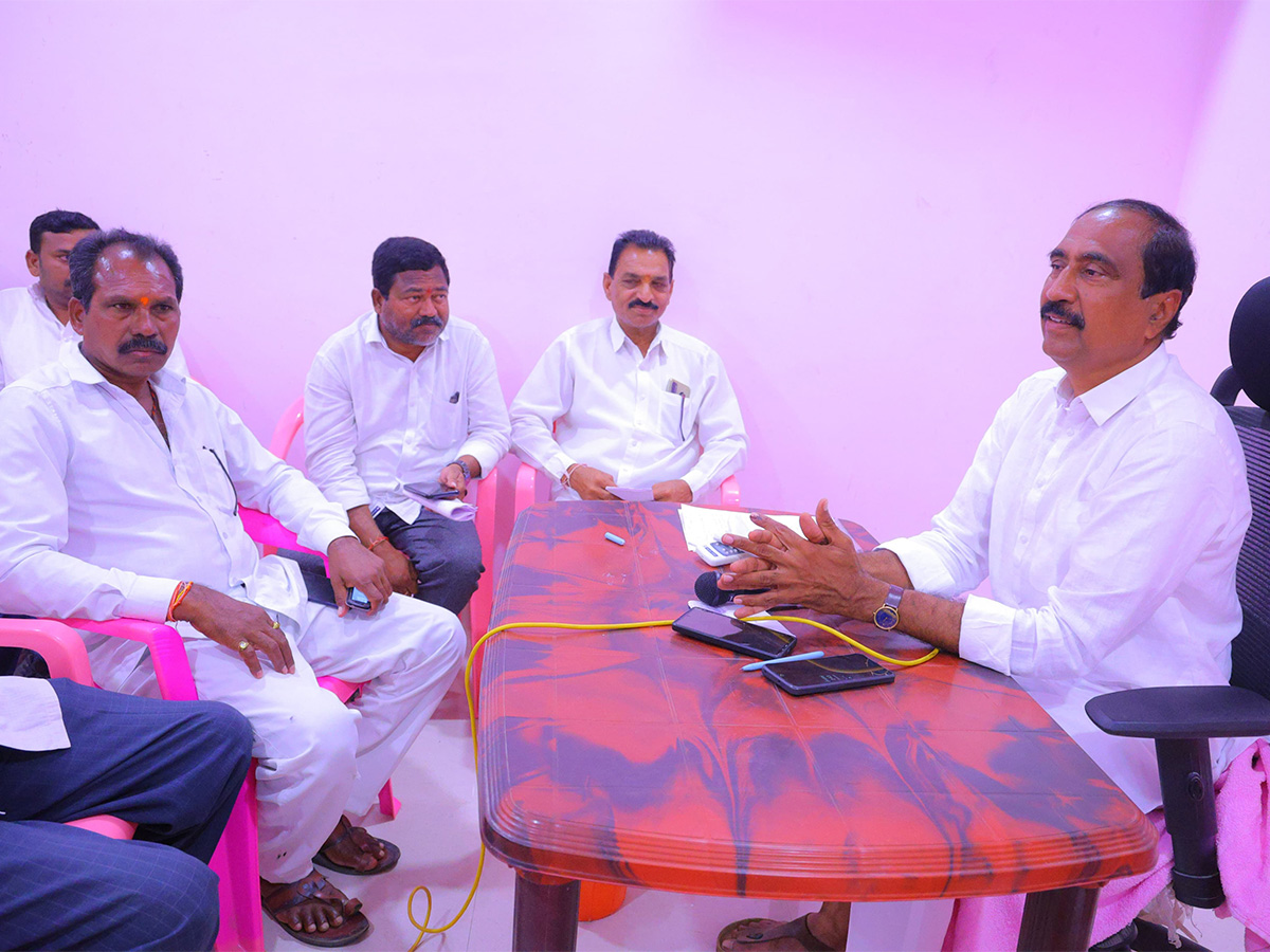 Telangana_20political_20leaders_20photos-30.jpg 27