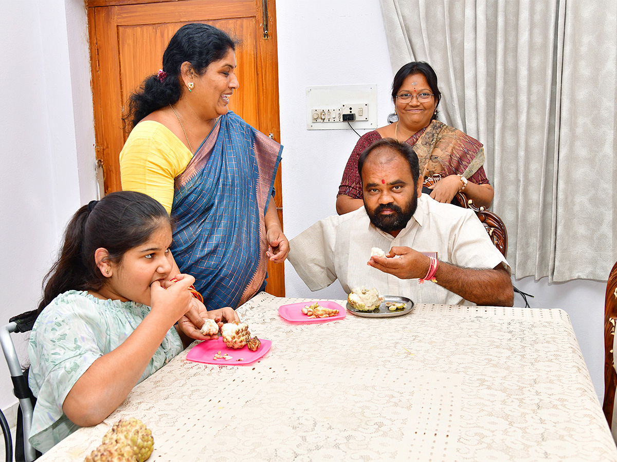 Telangana_20political_20leaders_20photos-4.jpg 4