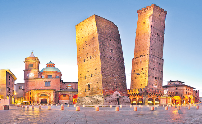 BOLOGNA-EMILIA-ROMAGNA-ITAL.jpg