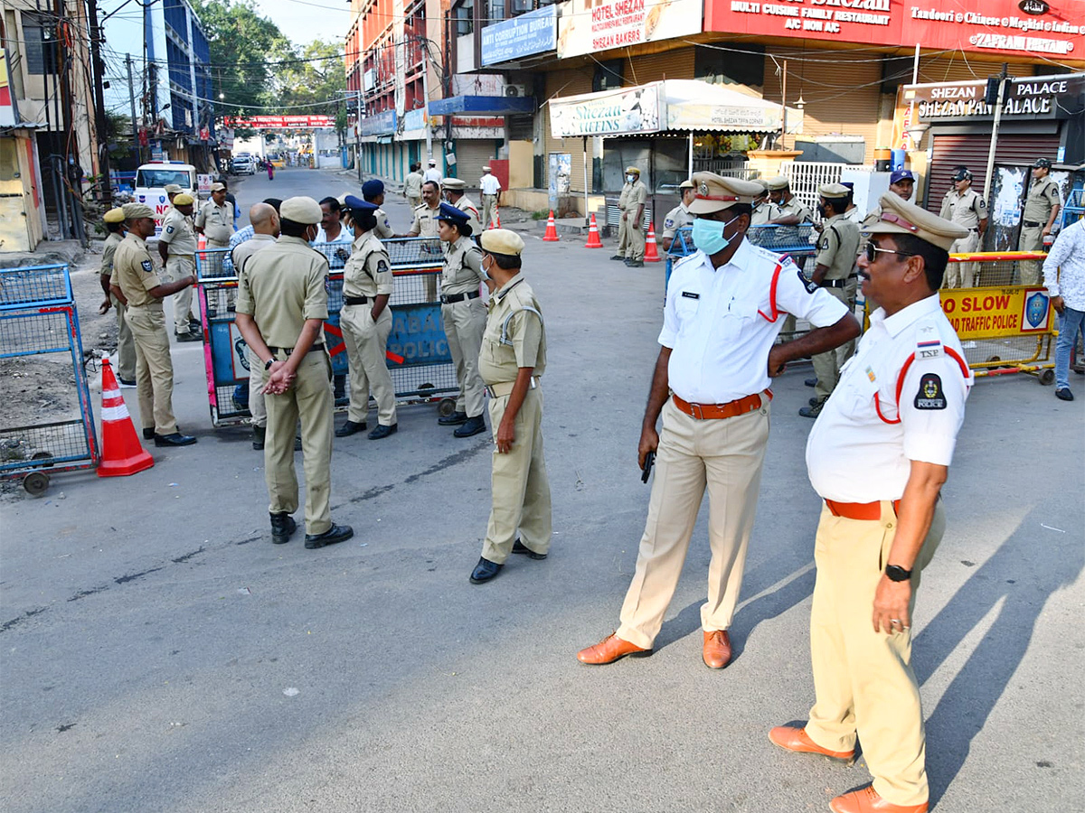 Telangana_20Assembly_20Election_20Counting_20Photo_20Gallery-8.jpg 8