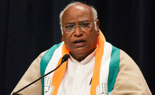 kharge.jpg