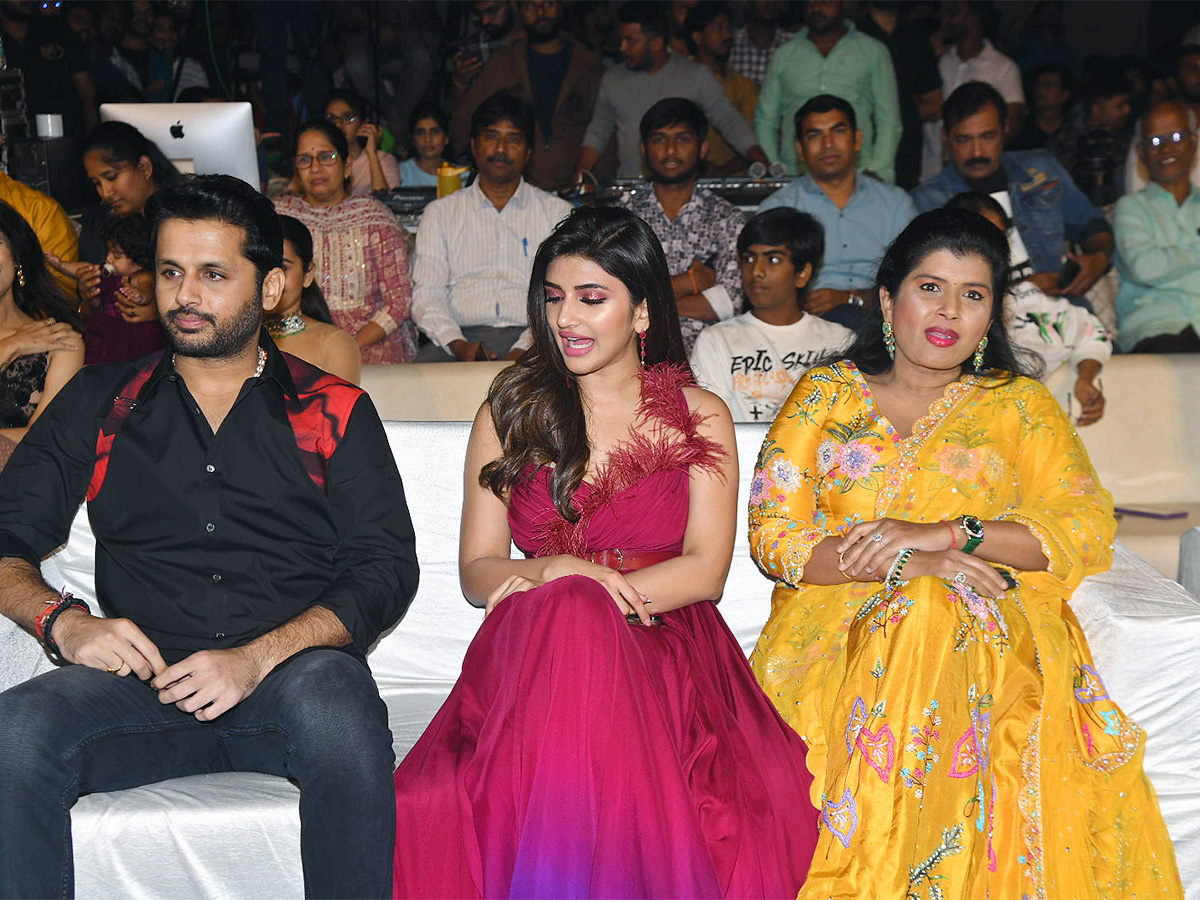 Nithiin_20Extra_20Ordinary_20Man_20Pre_20Release_20Event-18.jpg 18