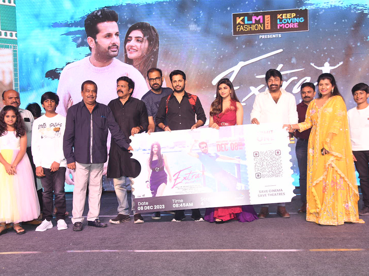Nithiin_20Extra_20Ordinary_20Man_20Pre_20Release_20Event-2.jpg 2