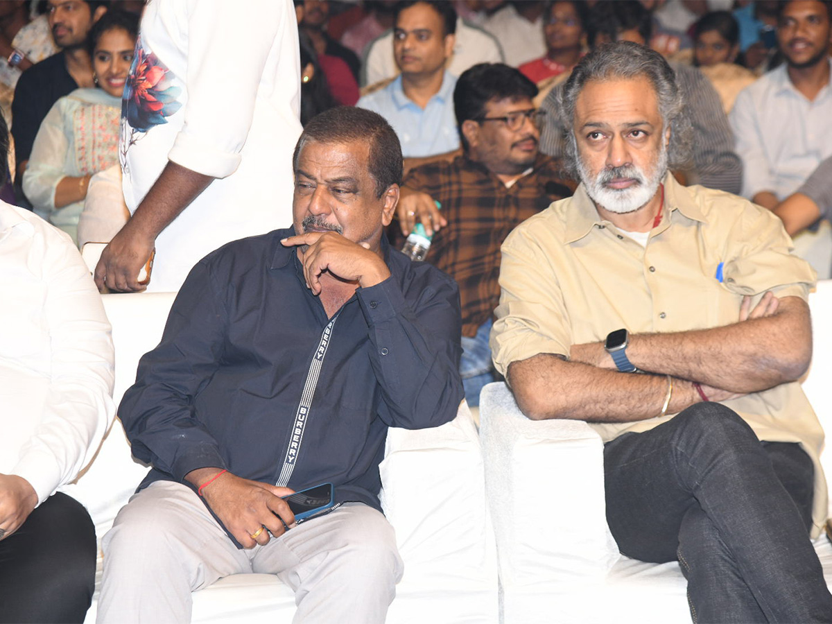 Nithiin_20Extra_20Ordinary_20Man_20Pre_20Release_20Event-32.jpg 32