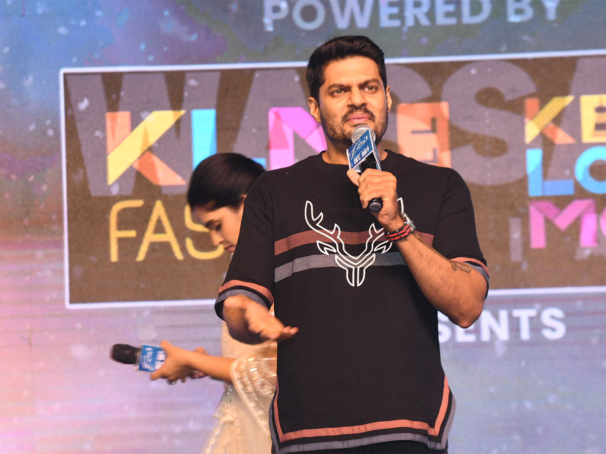 Nithiin_20Extra_20Ordinary_20Man_20Pre_20Release_20Event-7.jpg 7