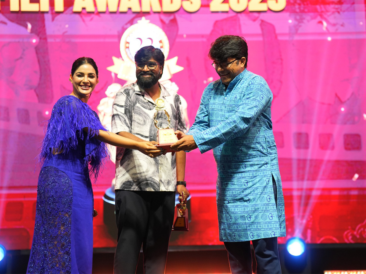 Santosham_20South_20Indian_20Film_20Awards_202023_20at_20Goa_20photos-27.jpg 26