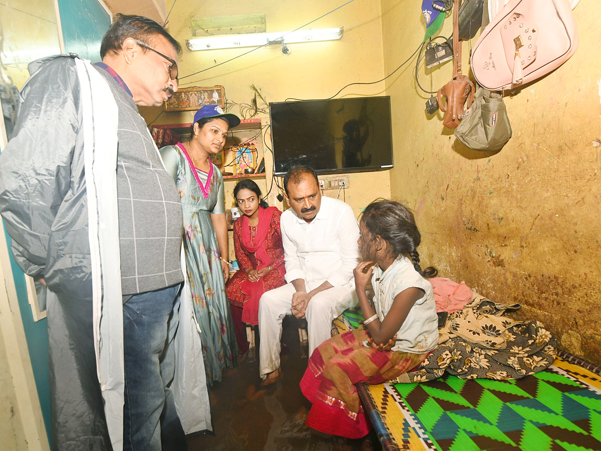 Tirupati_20Michoung_20Cyclone_20Photos_9.jpg 9