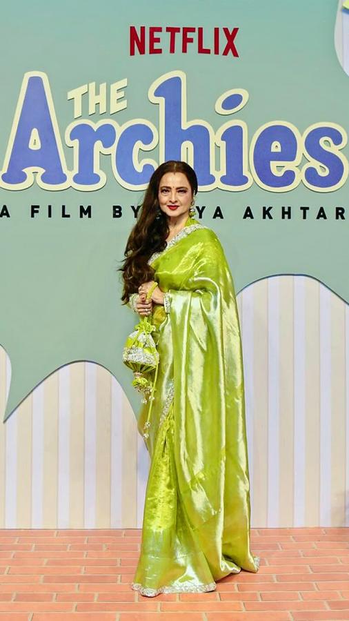 09-Rekha.jpg 10