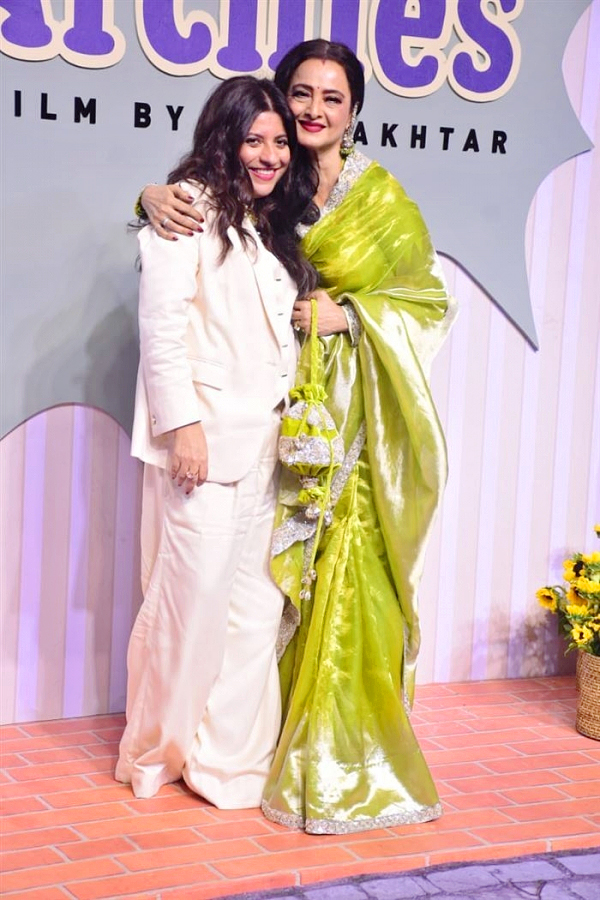 15-Rekha.jpg 16