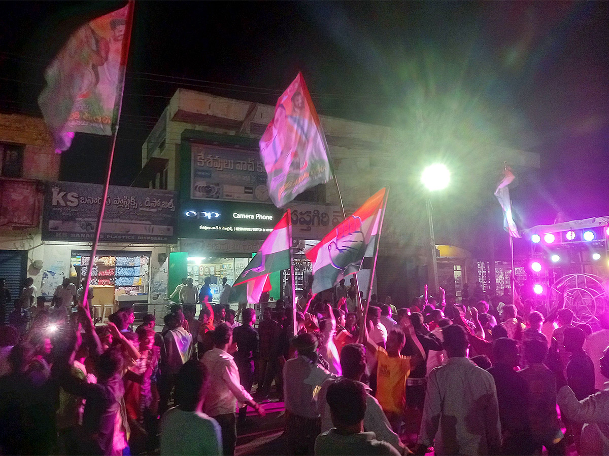 Celebrations_20At_20Revanth_20Reddy_20HomeTown_20Pics-1.jpg 2