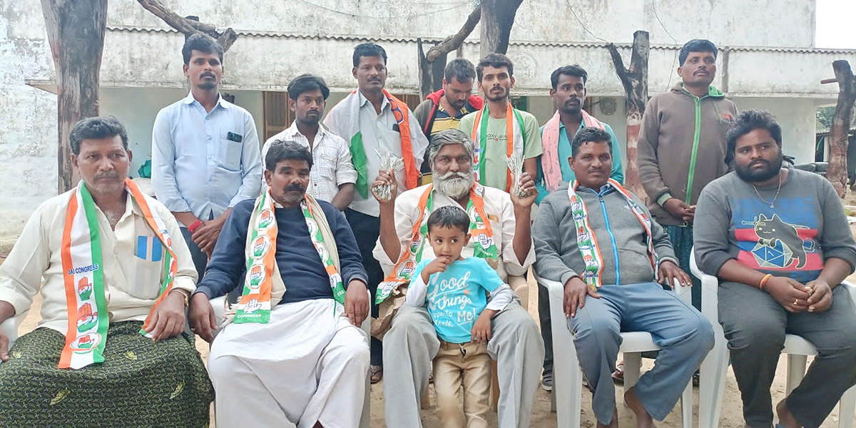 Celebrations_20At_20Revanth_20Reddy_20HomeTown_20Pics-12.jpg 13