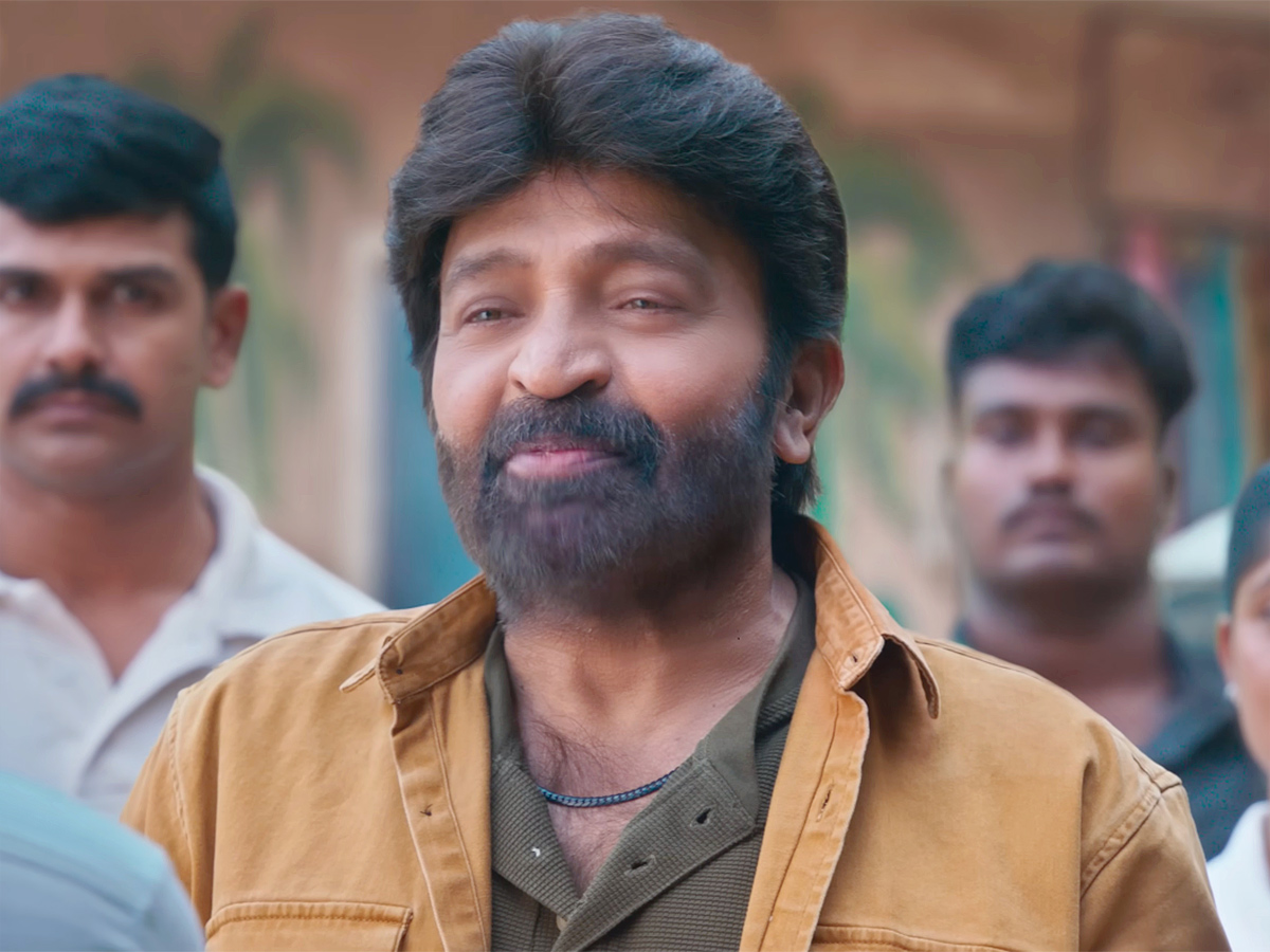 Extra_20Ordinary_20Man_20Movie_20HD_20Stills-20.jpg 20