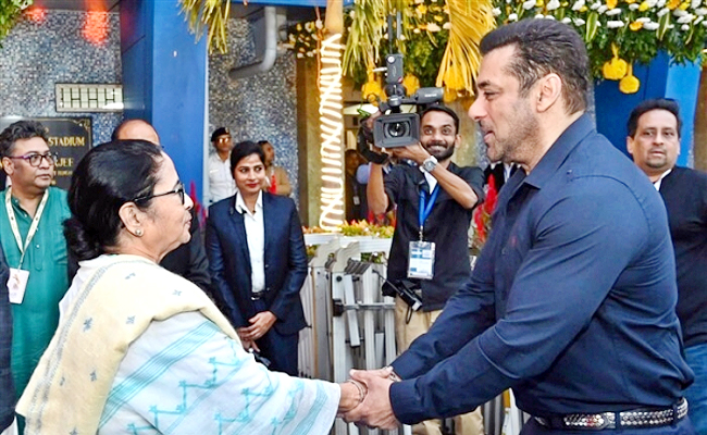 Kolkata-International-Film-Festival-01_0.jpg 1