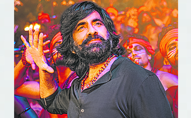 Raviteja_20EAG_20AADU_20MACHA_20FIRST_20SINGLE_20OUT_20NOW_20LOCK.jpg