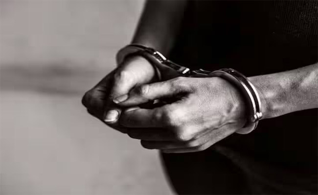 arrest.jpg