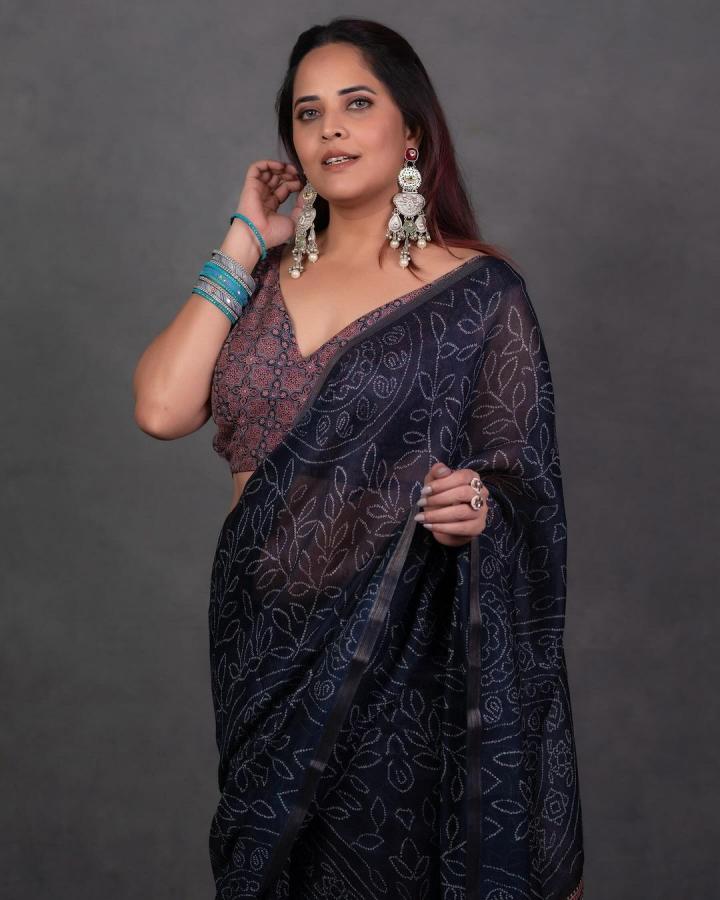 Anasuya-latest-photos.jpg 13
