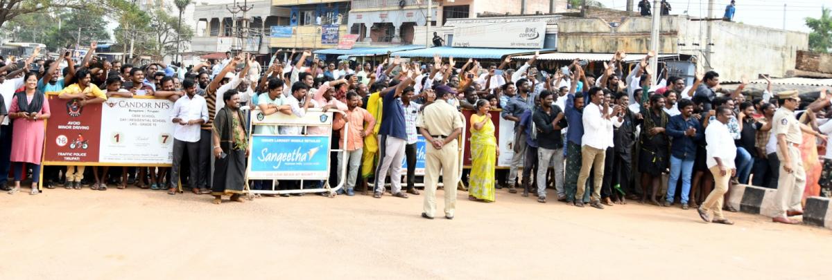 CM-YS-Jagan-Bapatla-02.jpeg 3