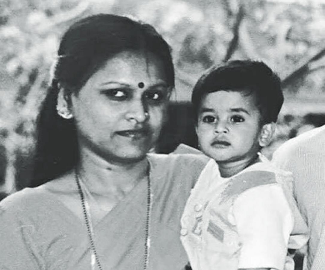 Shreyas_20Iyer_20rare_20and_20unseen_20photos-3.jpg 3