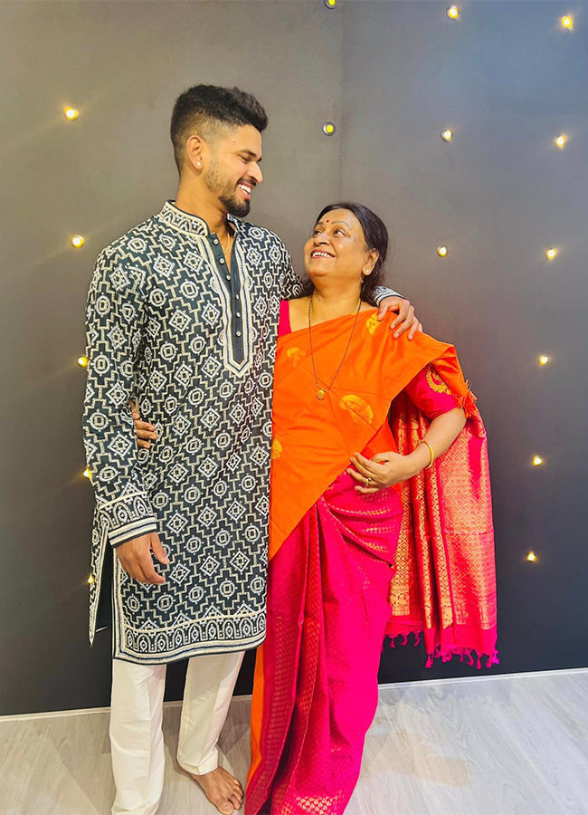 Shreyas_20Iyer_20rare_20and_20unseen_20photos-31.jpg 23