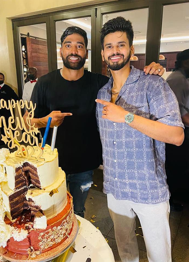 Shreyas_20Iyer_20rare_20and_20unseen_20photos-35.jpg 27