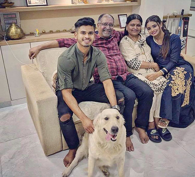 Shreyas_20Iyer_20rare_20and_20unseen_20photos-7.jpg 6