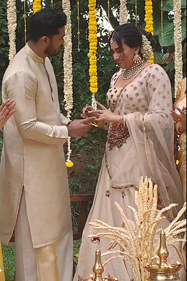 jayaram_20daughter_20malavika_20engagement_20photos_3.jpg 5
