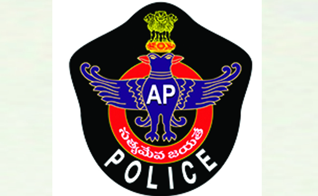 AP_20POLICS.jpg