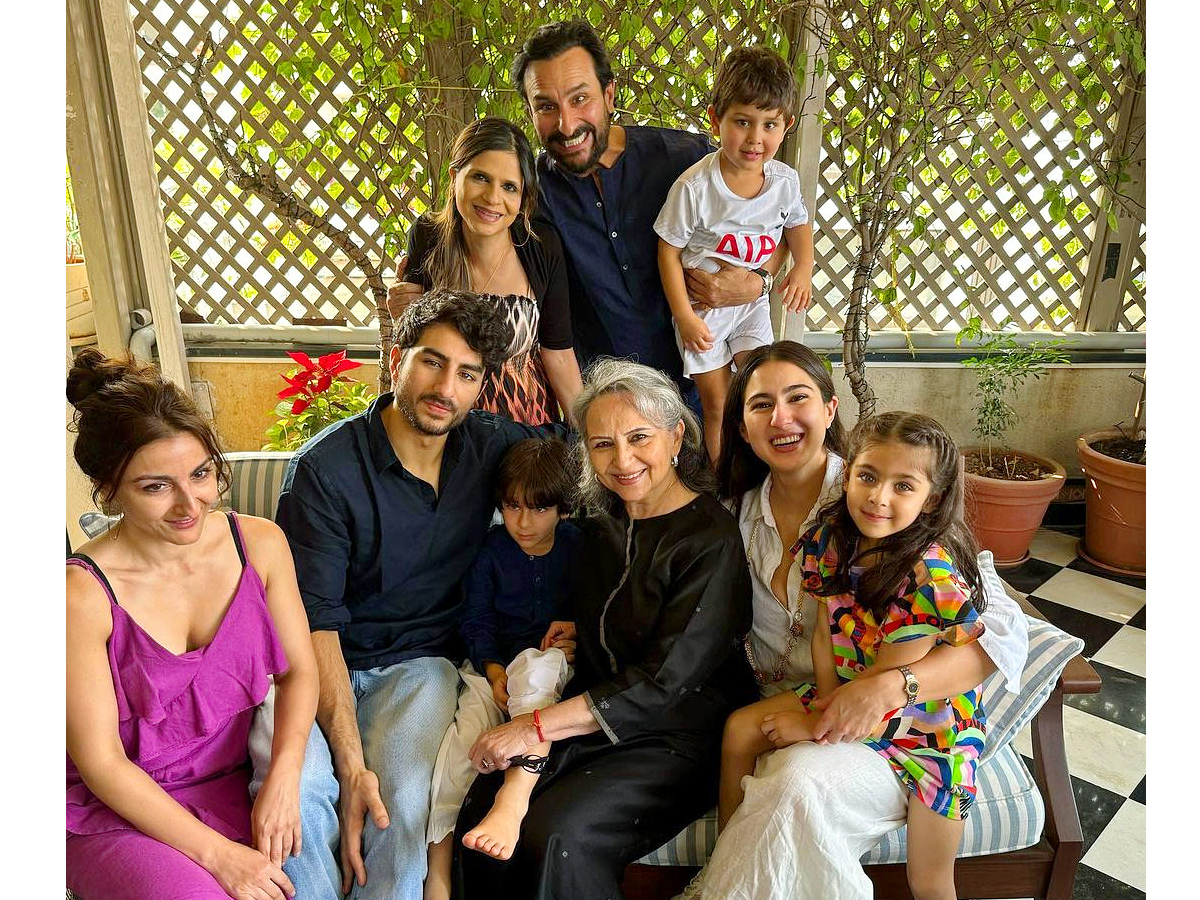 Sharmila_20Tagore_20celebrates_2079th_20birthday_20with_20Saif-Kareena_2C_20Sara_20and_20family_20photos_4.jpg 2