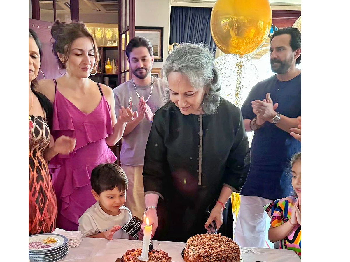Sharmila_20Tagore_20celebrates_2079th_20birthday_20with_20Saif-Kareena_2C_20Sara_20and_20family_20photos_8.jpg 1
